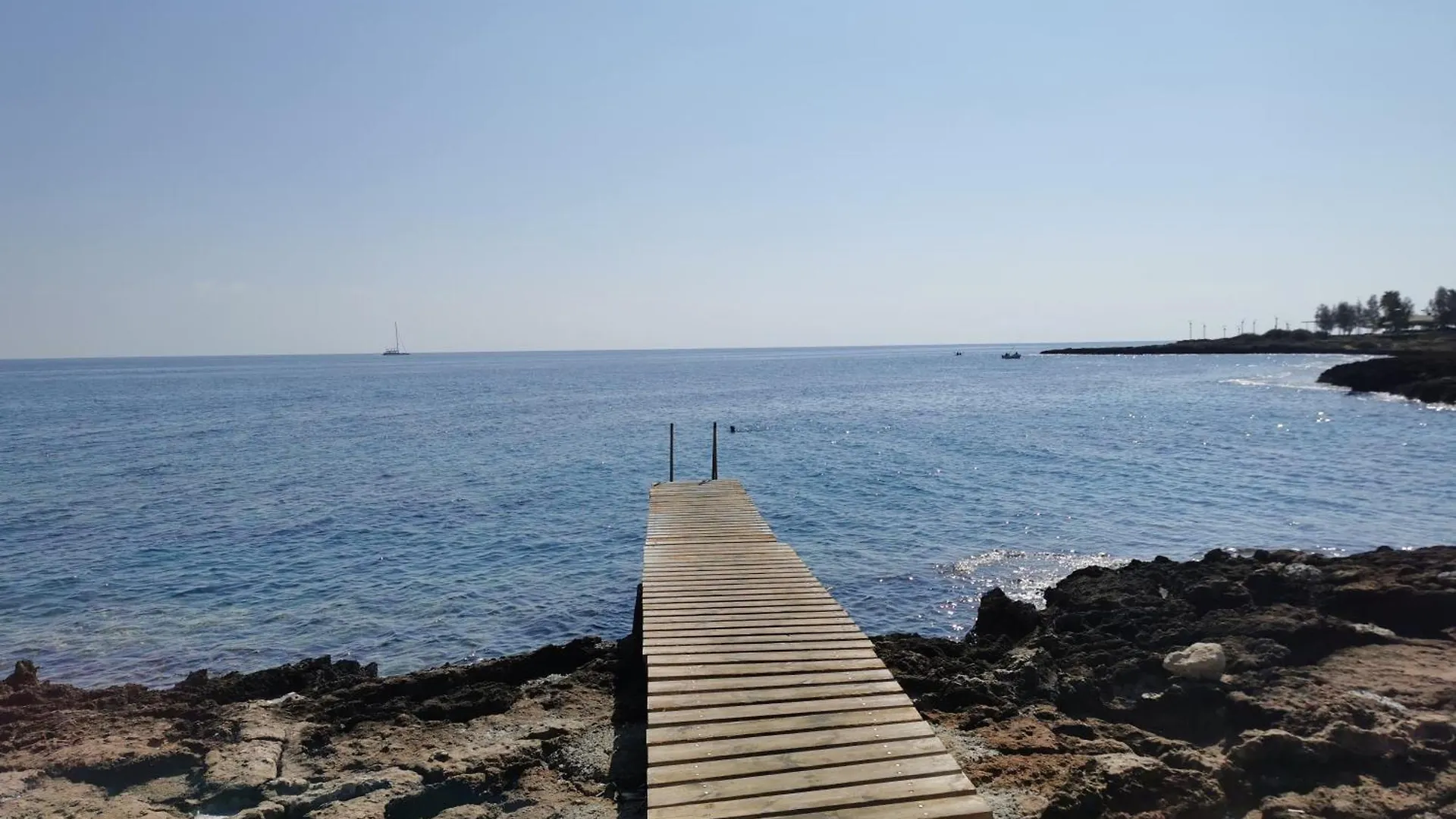 Beach Bliss Apartment بروتاراس